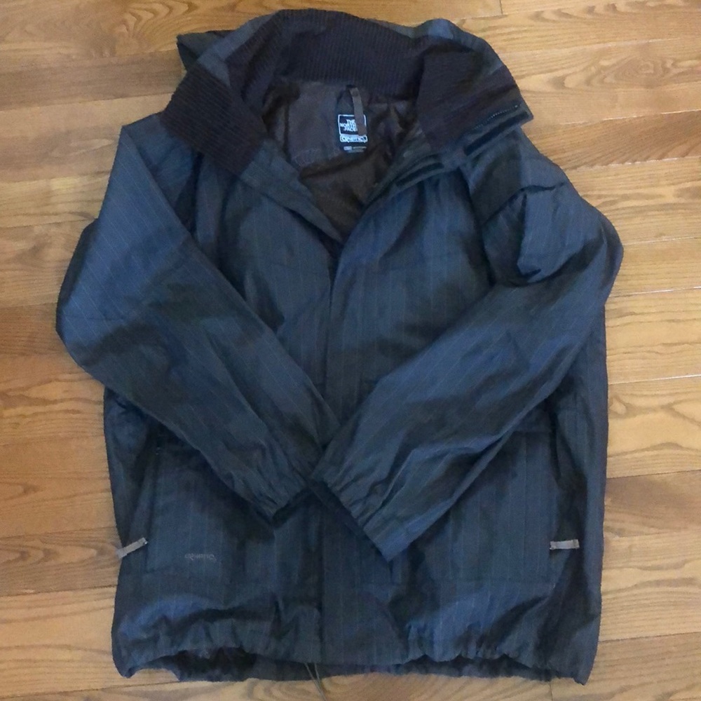 NEW! The North Face men’s winter snow coat